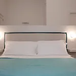 Old Town Bed & Breakfast 2*