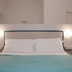 Bed & Breakfast Old Town 2*