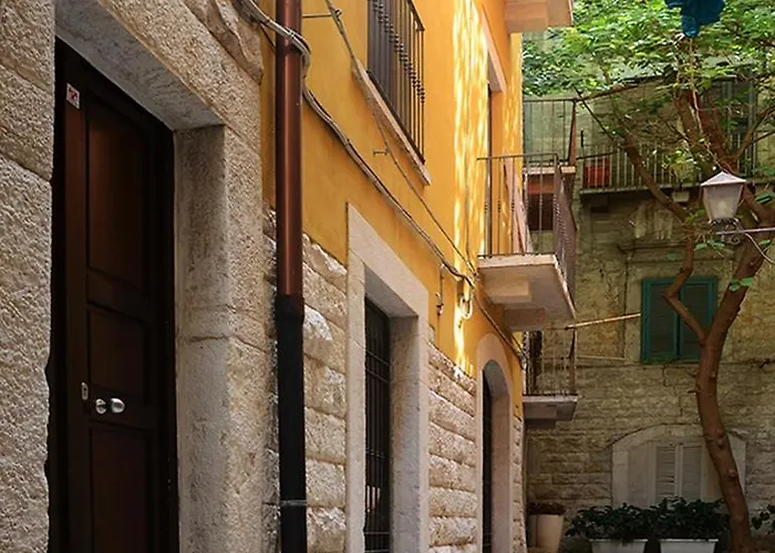 Old Town לינה וארוחת בוקר