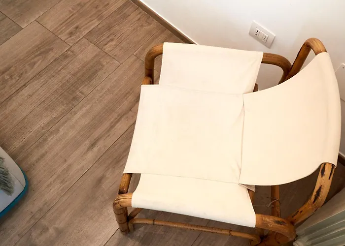 לינה וארוחת בוקר Old Town טרני