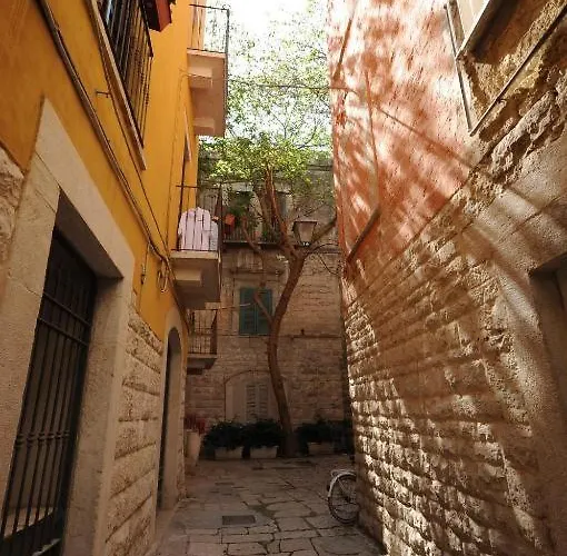 Old Town Nocleg ze śniadaniem Trani